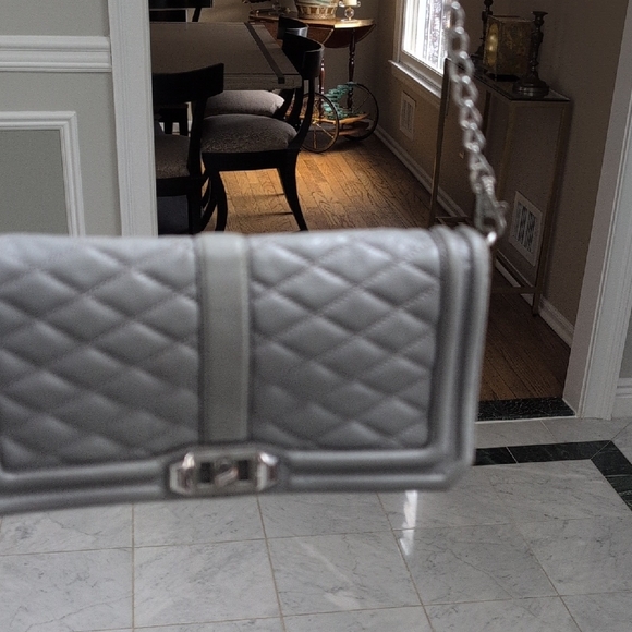 Rebecca Minkoff Gray Quilted Leather Crossbody Bag. - Picture 3 of 10